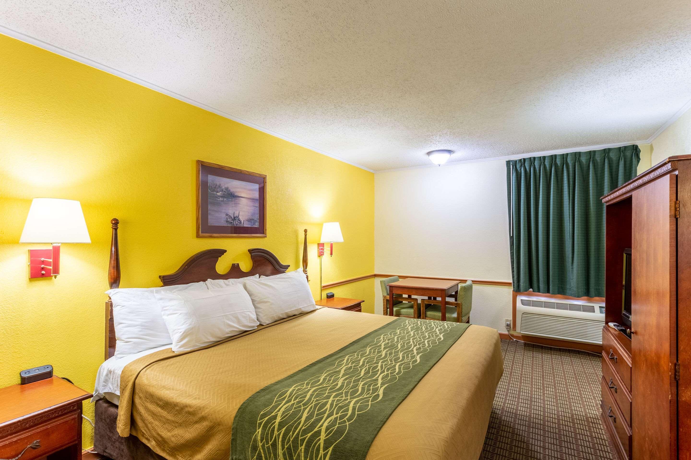 Econo Lodge Morgantown Εξωτερικό φωτογραφία