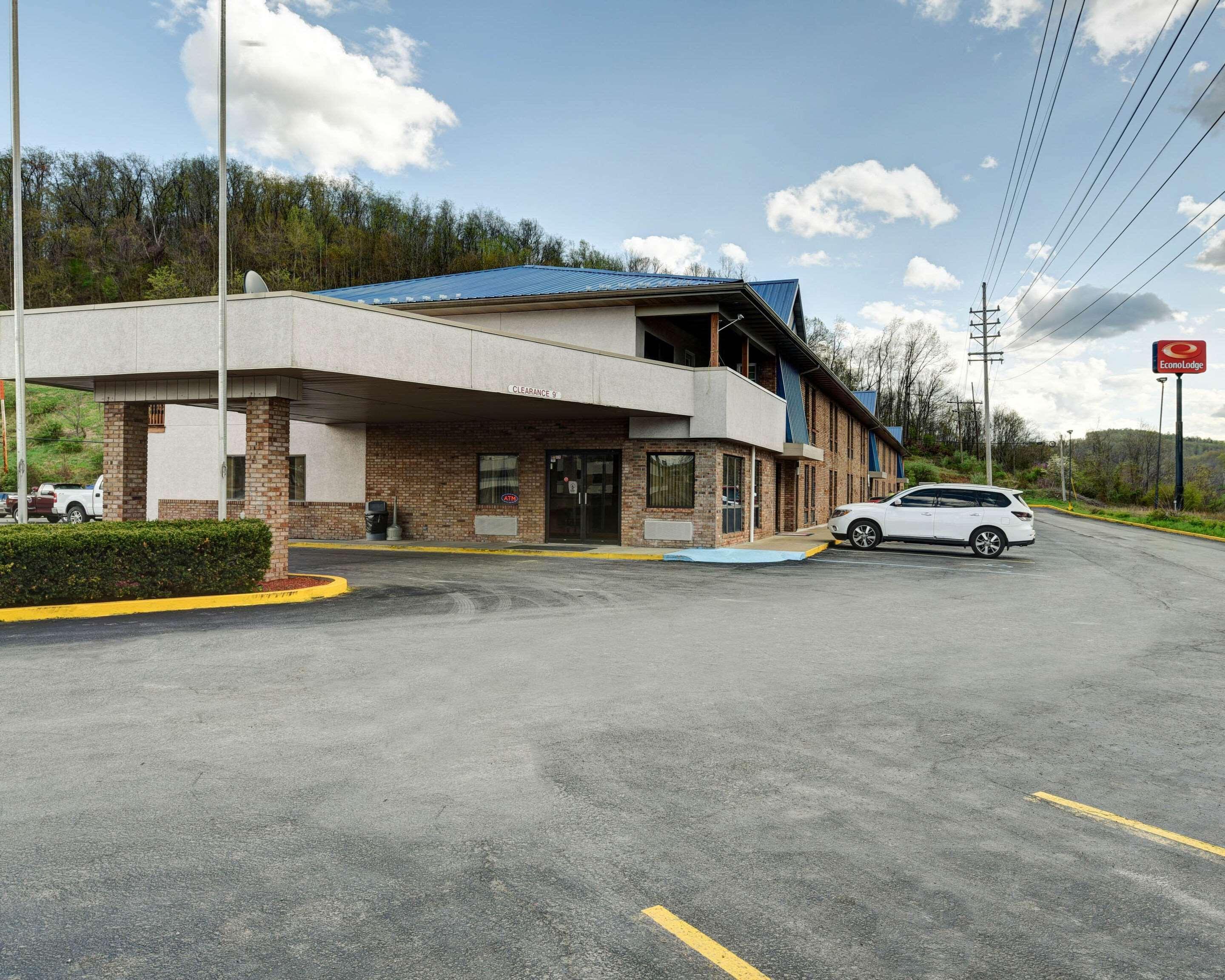 Econo Lodge Morgantown Εξωτερικό φωτογραφία